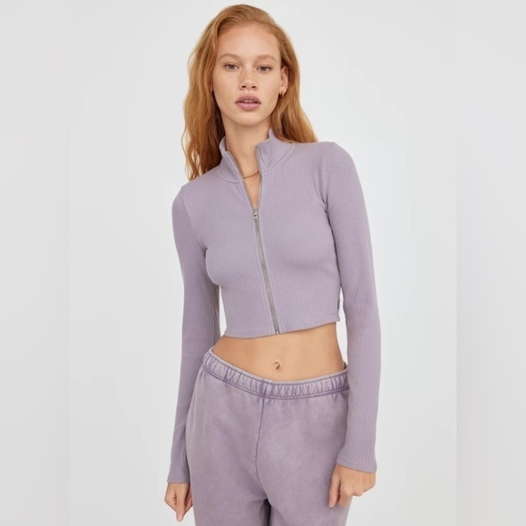 Aritzia Tops - Aritzia-tna Copley Longsleeve (Size small)